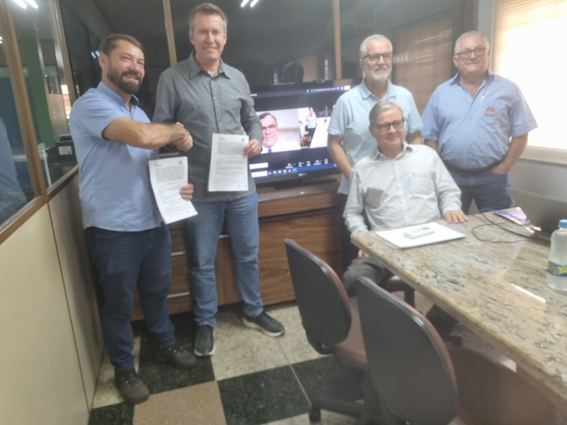 Sindirochas e Sindimármore formalizam Convenção Coletiva do Trabalho 2026/2028