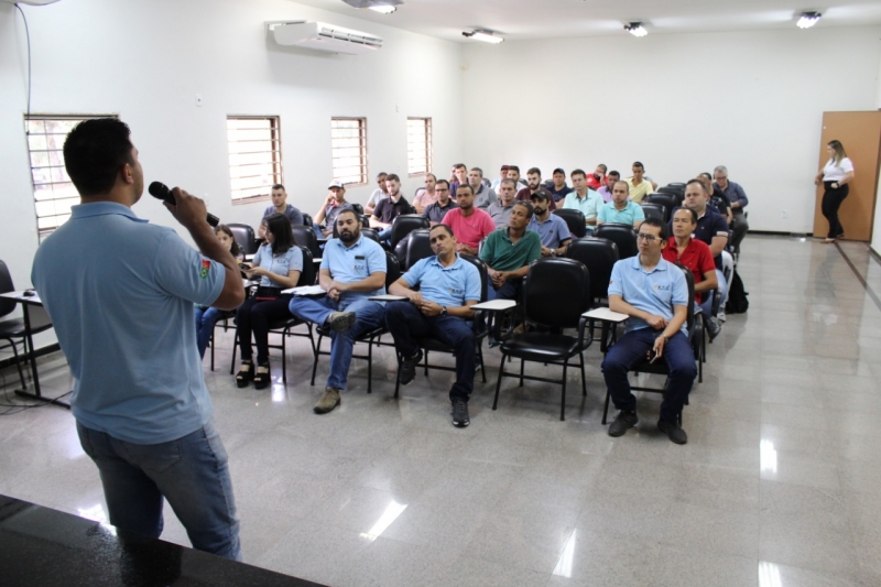 Sindirochas apoia workshop realizado pela Diveq em Cachoeiro de Itapemirim