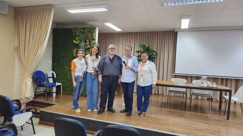 Sindirochas participa da 1ª Feira Regional de Profissões em Cachoeiro