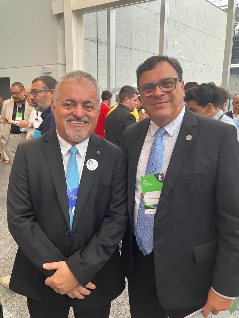 Sindirochas participa da II Conferência Nacional do Trabalho em Vitória